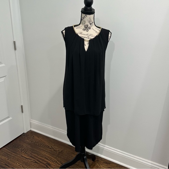 Calvin Klein Pleated Chain Neck Dress (Black) XL - Picture 5 of 7